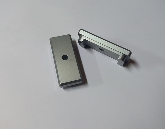 Yamaha YZF600R swingarm ends